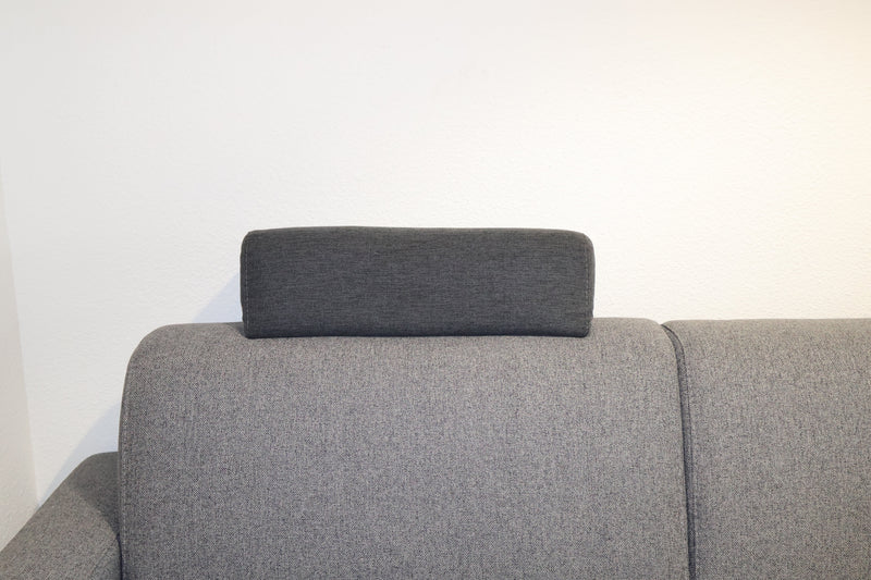 Headrest (individually) convertiblecenter